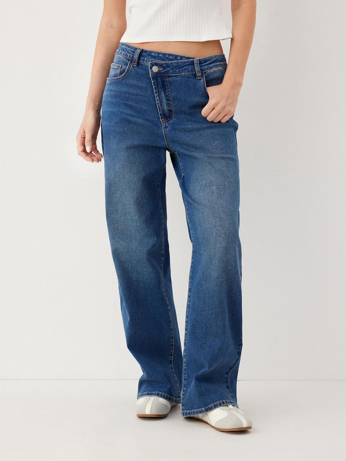 Women Wide Leg Jeans Wrap High Waisted Baggy Boyfriend Jeans with Pockets Trendy Denim Pants